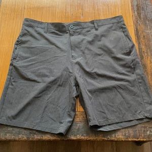 Men’s Burnside grey shorts